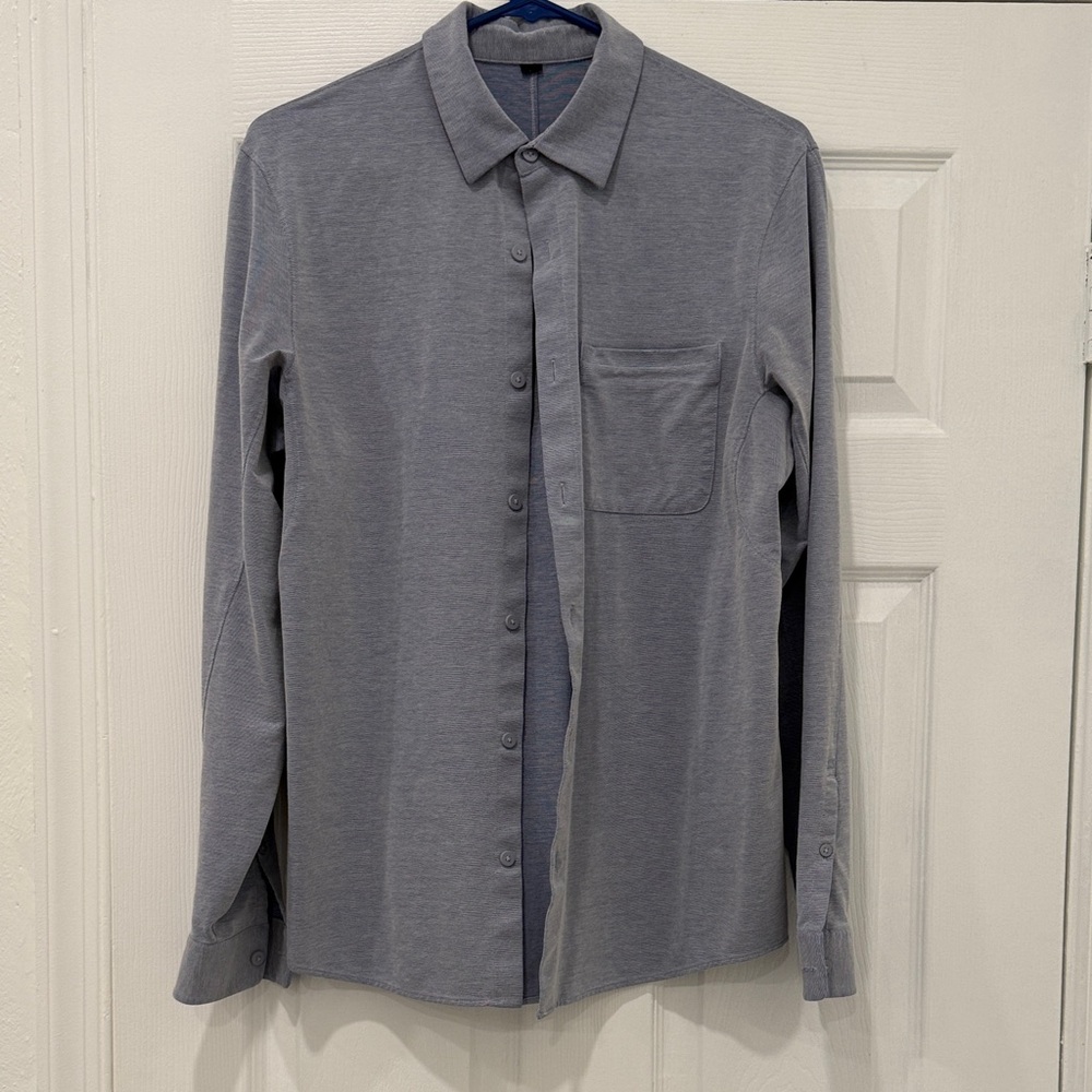 Lululemon Live in Practice Men's Long Sleeve Button-Down Shirt